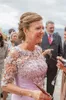 2018 신부 드레스의 라벤더 어머니 환상 보석 목 3D 플로럴 아플리케 진주 레이스 반 소매 루치 시폰 웨딩 게스트 가운