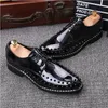 Klassiekers Europa Stijl Mode Luxe Spikes Mannen Klinknagels Schoenen Casual Platform Mens Veterschoenen Man Party Oxfords Flat L96