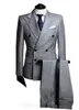 Light Grey Men Suits Wedding Tuxedos Suits Bridegroom Groomsman Wdeeinggs Events 2 Pieces Suits Prom Wear Best Man Blazer (Jacket+Pants+Tie)