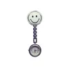 Hurtownie 800 sztuk / partia Mix 10 Kolory Night Pielęgniarka Zegarki Luminous Zegarki Smile Metal Watch Zegarki NW012