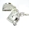 Оптовая продажа 100 шт./лот сердце полые карманные часы Карманные часы циферблат ожерелье цепь кварцевые карманные часы PW070