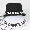 Dance Dance Daiu Drukowane Dorywczo Mężczyzna Kobieta Projektant Kapelusze Mężczyźni Kobiety Hip Hop Hats Unisex High Street Wiadro Kapelusze