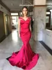 Michael Costello Sexy Red Evening Gowns 2018 Off Shoulder Sweetheart Pleats Mermaid Long Formal Prom Party Dresses Satin