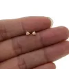 Różowy biały niebieski ognisty opal Stud 2.5mm Mini kamień Prong ustawienie pojedynczy kamień śliczny piękny 925 Sterling Silver kolczyk