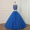 Bling Gold Ball Gown Prom Klänningar Juvel Neck Crystal Tulle Hollow Back Två bitar Billiga Designer Ruched Long Evening Formell Kappor Klänning