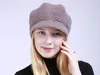 Mode femmes chapeau hiver Skully bonnets tricoté fourrure de lapin casquette plate couleur pure et velours