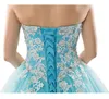 2021 Suknia balowa sukienki na studniowe sukienki Tiul Puffy Quinceanera Sukienki Vestidos 15 anos białe koronkowe aplikacje Słodkie 16 sukienek debiutante 7120120