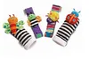 Ny Ankomst Sozzy Baby Boys Tjejer Toy Baby Rattle Animal Foot Finder Socks Armband Rem Mjuka Barn Infant Nyfödd Plush Sock