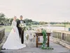 Sexig V Neck En Linje Bröllopsklänningar 3/4 Långärmade Lace Appliqued Tulle Satin Sweep Train Country Wedding 2018 Bridal Gown
