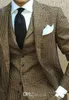 Moda inverno Brown Tweed Noivo Smoking Notch Lapela Dois Homens Do Botão Do Casamento Smoking Tuxedos Excelente Homens Terno Do Partido Do Jantar (Jacket + Pants + Tie + Vest) 97
