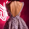3D Çiçekler Aplike Gelinlik Modelleri Tekne Boyun Çizgisi Uzun Kollu Dantel Çay Boyu Parti Elbise Glamorous Arabistan Akşam elbise Vestidos De Fiesta