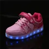 2018 LED USB Recharging Enfant Lumineux Sneakers Avec Des Chaussures Lumineuses Pour Enfants Enfants Jazzy Junior Filles Garçons Lumière