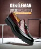 Stijlvolle puntige teen Casual Party Formele Schoenen voor Mannen Goedkope Gemengde Kleuren Lederen Tassel Loafers Heren Trouwschoenen 3 Kleuren