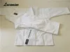 Maßgeschneiderte Kata-Karate-Gi GI Japan Karate-Uniformen, gestreift, harte Leinwand, professionelle Karate-Marke