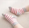 Höst Vinter Baby Stripe Bomull Socks Andningsbar Spädbarn Toddler Hem Wear Floor Socks Söt Boy Girl Sock Shoes