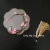 Cherry Blossoms Natural Silk Stof Fan Traditioneel Volledige Handgemaakte Dubbele Borduurwerk Chinese Fan Houten Handvat Bruiloft Decoratie Fan Gift