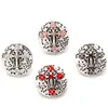 Fashion Crystal Cross 18mm Snap Button Smycken Vintage Blomma Graverad Noosa Chunks DIY Ginger Snap Button Charms Armband Halsband