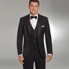 Klas Siyah Mens Suits Slim Fit Groomsmen Düğün Smokin Doruğa Yaka Damat Suit Bir Düğme Iş Resmi Blazers Ceket Pantolon Ile Yelek