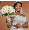 Lyxiga bröllopsklänningar 2020 Dubai African Off Shoulder Major Pärlor Bröllopklänningar Sweep Train Plus Size Mermaid Bröllopsklänning