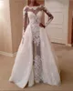 Sexig Illusion Långärmade Bröllopsklänningar med Overskirts Lace Appliques Sweep Train Jewel Neck Bridal Gowns Zipper Back Wedding Guest