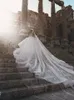 2019 GOODOUS A LINE LINE WEDTERSES SHEER Jewel Neck Lace 3D FLORAL SENSIPES RHINESTONE BEADS Luxury Dubai Wedding Dress Custom 7167589