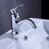 Robinet de lavabo en laiton monté sur le pont, robinet de salle de bains court, robinets mélangeurs d'évier, eau chaude et froide à poignée unique, livraison gratuite
