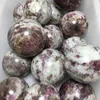 Partihandel 2kg Natural Rosa röd Turmalin Crystal Sphere Ball Healing Natural Stones och Minerals 7-10pcs