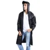 Ny lång polyester regnrock Vuxen Vattentät Vindtät Hooded Raincoat Cloth (Tillbaka Med Reflekterande Strip Design) - Svart