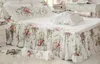 Kore tarzı bej prenses düğün yatak seti% 100 pamuklu 4pcs lüks gül baskısı dantel fırfırlar