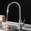 7Colors LED Light Water Tap Kök Badrum Kran Sink Dekoration Rostfritt stål Vattenkran Musluk Torneira para Banheiro