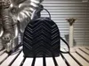 Classic V Wave Pattern Marmont ryggsäck Kvinnor ryggsäckar Leisure School Bag Real Leather Quilted Mochila Bags295J