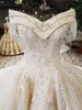 Abiti da sposa dell'Impero di Dubai Abiti da sposa vintage in pizzo con applicazioni di cristallo Abito da sposa arabo Tassel Robe De Mariee 2023