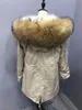 Fodera in pelliccia di coyote Donna Lungo verde militare Parka Popolare sontuoso rivestimento in pelliccia di procione MUKLA FURS Marca Cappotti da neve invernali scuri