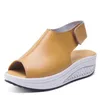 Mode Bekväma Kvinnor Plattform Sandaler Tjocka Wedges Plattformar Peep Toe Sandaler Fisk Toe Sommarskor Plus Stor Storlek: 35-42 CZ120