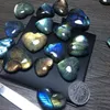 Nouveau naturel labrador pierre forme de coeur cristal feldspath naturel polissage roulant artisanat pour fournitures de mariage de haute qualité
