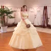 Abito da sposa bianco rosso champagne all'ingrosso di vendita calda 2018 Nuovo arrivo Ruffles Appliques Sweetange Estate sposa stile coreano