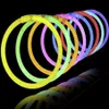 Novità Illuminazione PartySticks Brand Premium Glow In The Dark Light Sticks - Crea tonnellate di collane e braccialetti Glow