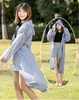 9 couleurs imperméable jetable imperméable PE unisexe imperméables unique Poncho vêtements de pluie outil domestique manteau de pluie vêtements de pluie manteau de pluie capuche adulte