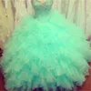 2018 Sexy Sweetheart Crystal Ball Gown Abiti Quinceanera con perline paillettes Sweet 16 Dress Plus Size Vestido De 15 Anos BQ25