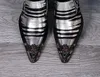Echte Oxfords 8009 Leer Italiaanse zakelijke prom European Mens Dress Peited Toe Men Loafers schoenen