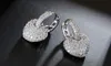 Flambant neuf bijoux de luxe 18KT WhiteRose or rempli pavé complet saphir blanc CZ diamant femmes boucle d'oreille pour Lovers039 cadeau 8291173