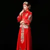 花嫁チャイナヴィンテージヴィンテージ中国風ウェディングドレストースト服の女性刺繍フェニックスガウン結婚Qipao赤い服