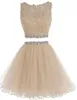 2021 Två stycken Prom Dress Short Lace -applikationer med Crystal Pärled Keyhole Back Tulle Sweet 16 Party Dresses Graduation Homecomin246K