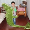 Dorimytrader Jumbo Simulation Alligator Plush Toy Big Emulational Animal Crocodile Doll Pillow för barn Present Hem Deco 220cm Dy60293