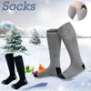 Elektrisch beheizte Socken mit wiederaufladbarem Akku für chronisch kalte Füße. Große USB-Lade-Heizsocken