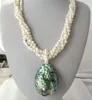 4 Row Freshwater White Pearl Barock Halsband Abalone Pendant 20 "