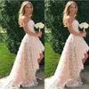 2018 3D blommiga applicerade bröllopsklänningar En linje Strapless High Low Sweep Train Garden Country Wedding Bridal Gown