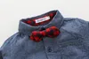 Erkek Bebek Giyim Yenidoğan Çocuk Giyim Bow + Jeans 2PCS Butik Boys Suit Bebek Boys Giyim ile Pamuk Gentleman Suit Grey Romper ayarlar