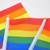 14 * 21 cm Bandeira Do Orgulho Gay Colorido Rainbow Mão Acenando Banners com Plástico Flagpoles para Esportes Parade Decor W7526