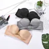 Roseheart 보이지 않는 브래지어 Strapless Bralette 컵 여성 속옷 섹시한 란제리 여성 밀어 넣기 브래지어 패딩 파티 웨딩 브래지어 A B T200416